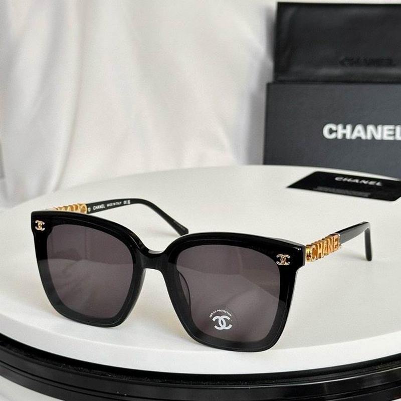 Chanel Sunglasses 659